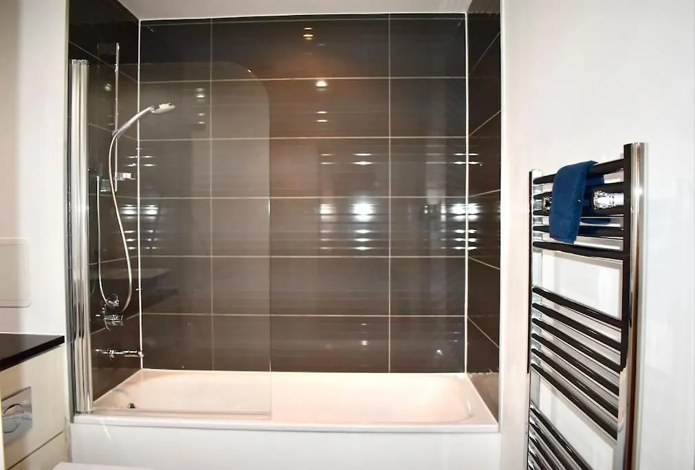 2 Bed Apartment In Southwark London 0*,  United Kingdom